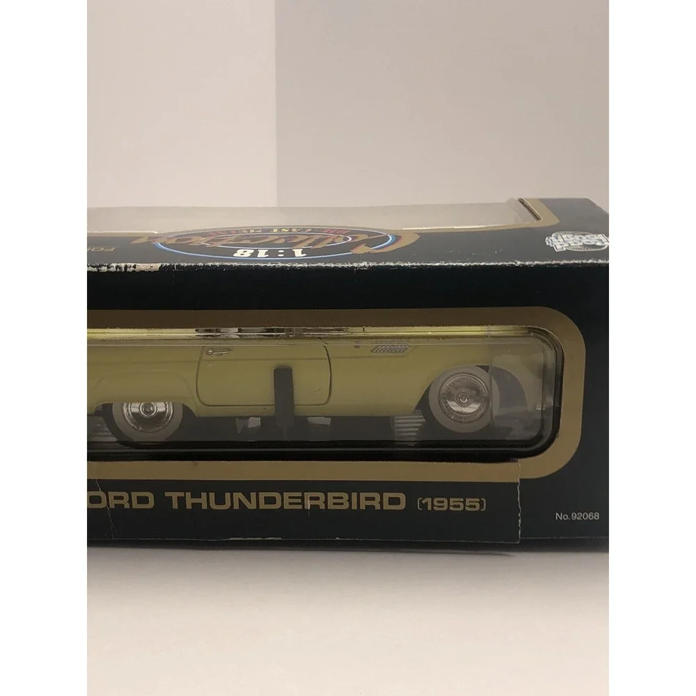 ROAD TOUGH 1/18 SCALE DIECAST MODEL Yellow‎ 1955 FORD THUNDERBIRD Convertible
